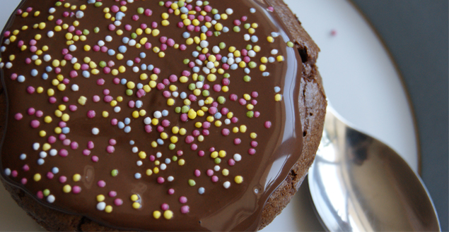 Fondant au chocolat et perles de sucre - Feuille de choux