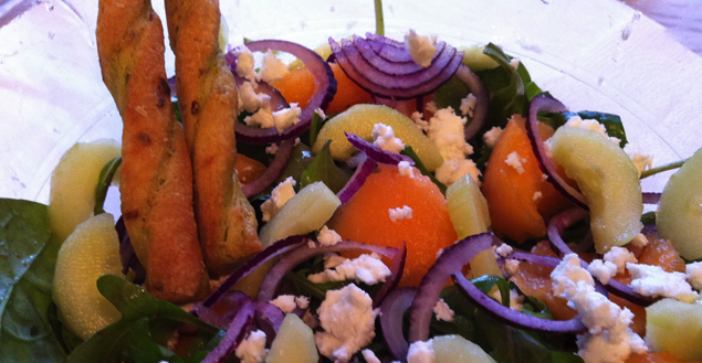 salade-feta-melon-oignon-feuille-de-choux salade-feta-melon-oignon-feuille-de-choux