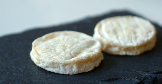 rocamadour-fromage-tartine-feuille-de-choux