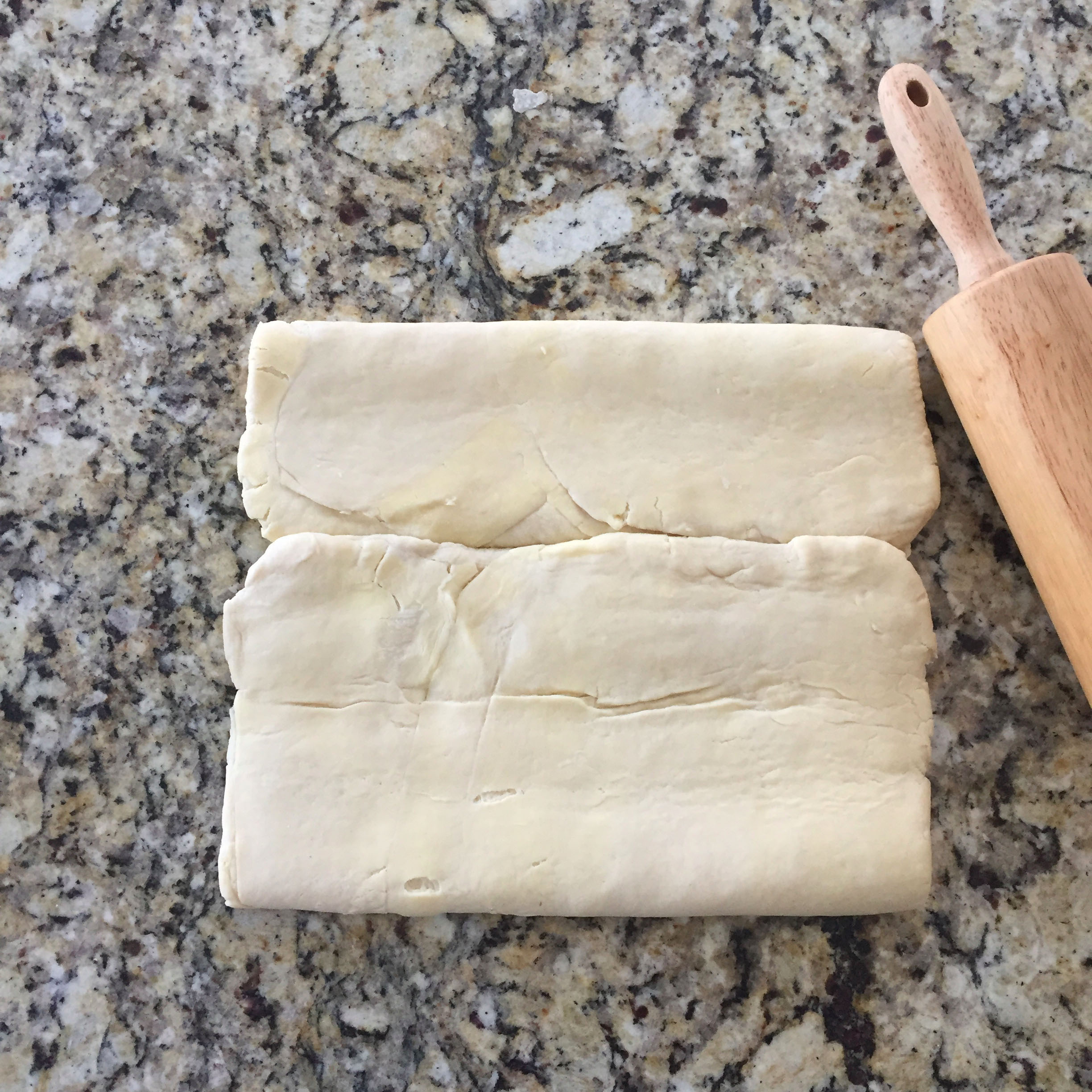 recette de croissant et pain au chocolat feuilletage tour double - feuille de choux