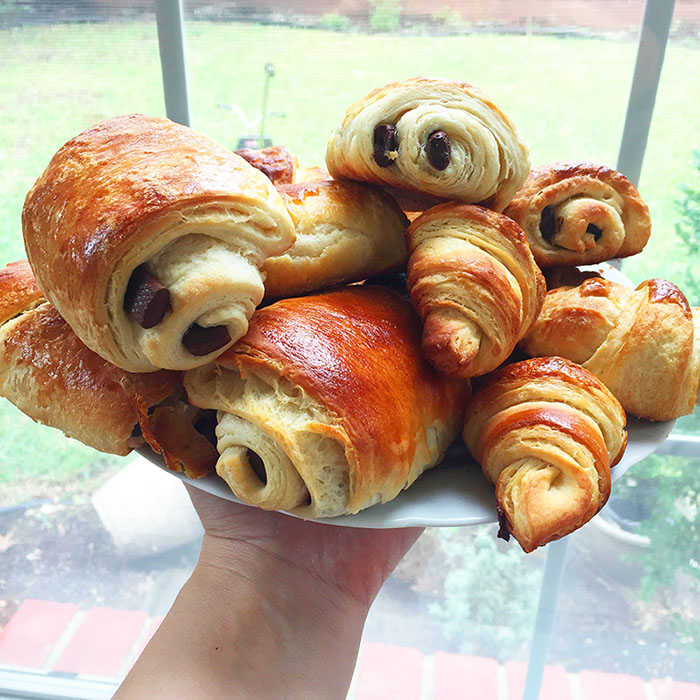 recette de croissant prets a déguster - feuille de choux