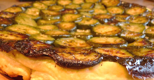 Tarte tatin de courgettes et chèvre- Feuille de choux