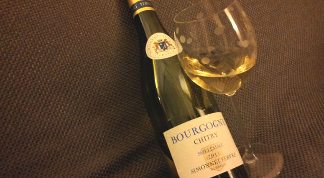 Découverte du vin de Bourgogne Chitry - Feuille de choux