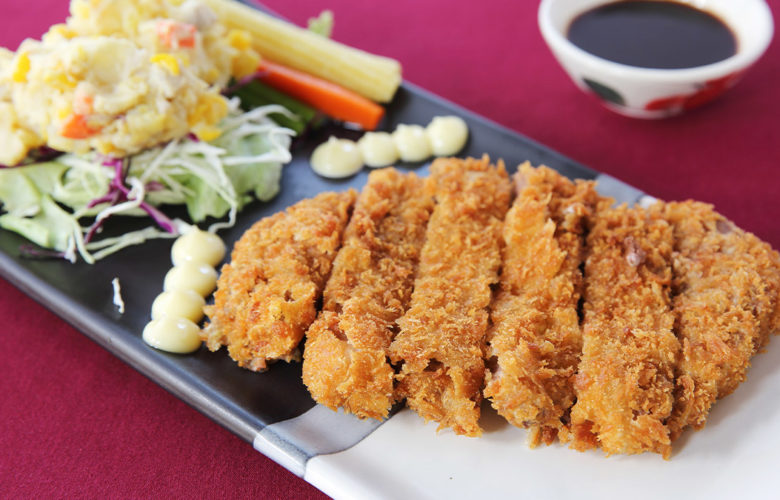 Tonkatsu : Porc pané à la japonaise – Feuille de choux